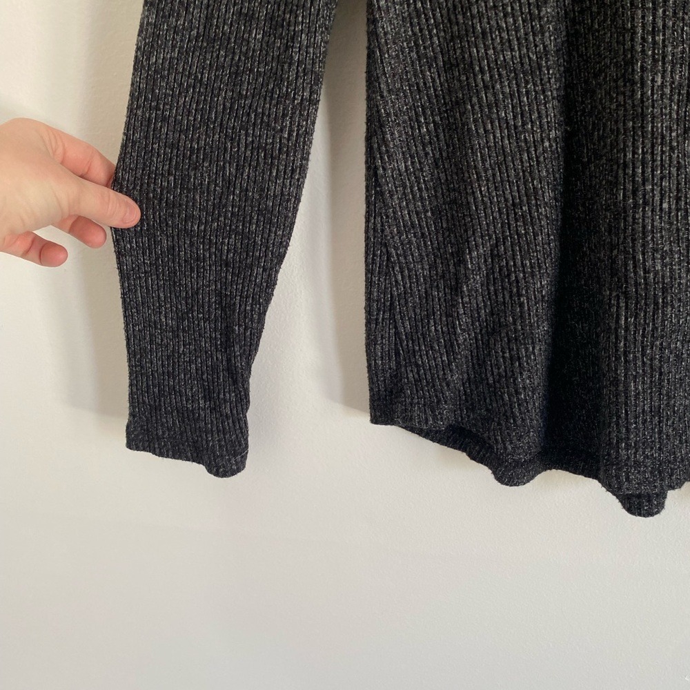 Old Navy Womens XL Charcoal Gray‎ Ribbed Long Sleeve Crew Neck Marl Top - Picture 4 of 4